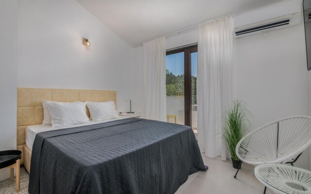 Nice Home in Klimno With Wifi and 3 Bedrooms