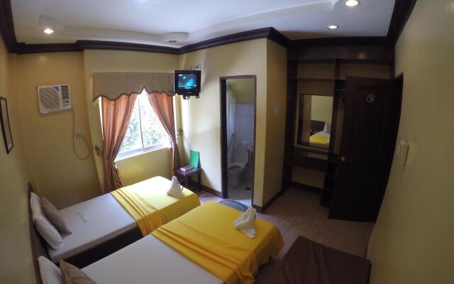 Mount Tapyas Hotel