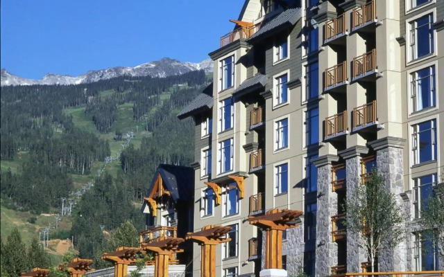 Pan Pacific Whistler Village Centre