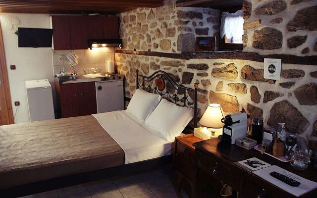 Aristotelis Traditional Guest House