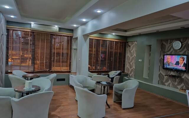 Camlica Hotel