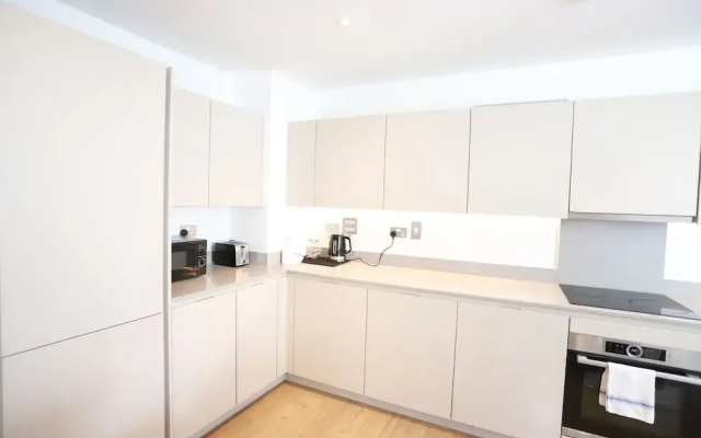 Luxury London Apartment With 5 Bedrooms