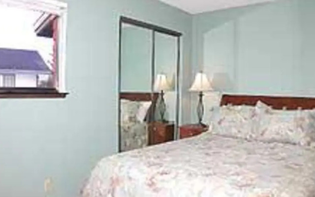 RedAwning Garmish Court Holiday home