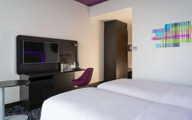 Red Lion Hotel, Hillingdon