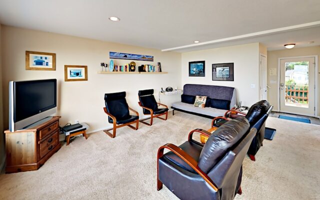 5770 Austin Ave Home