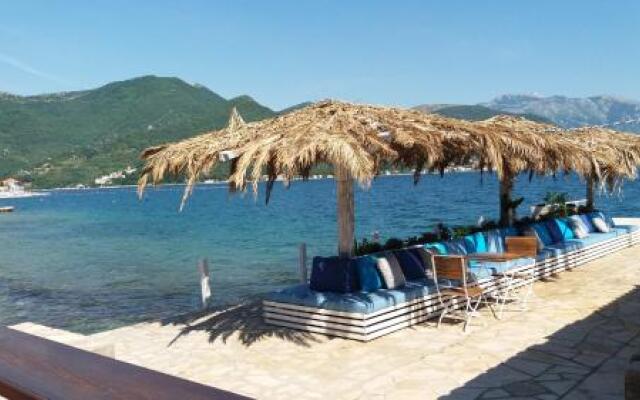 Apartments Boka Sun