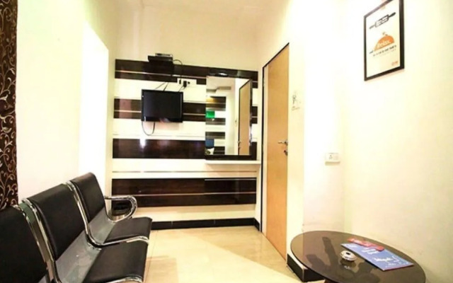 Room Maangta 122 Andheri East
