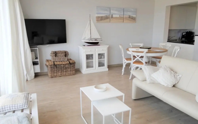 Apartment in Nieuwpoort With sea View