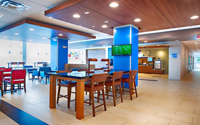 Holiday Inn Express & Suites Houston SW - Galleria Area by IHG