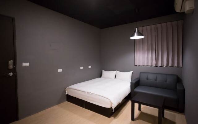 Mis Hostel