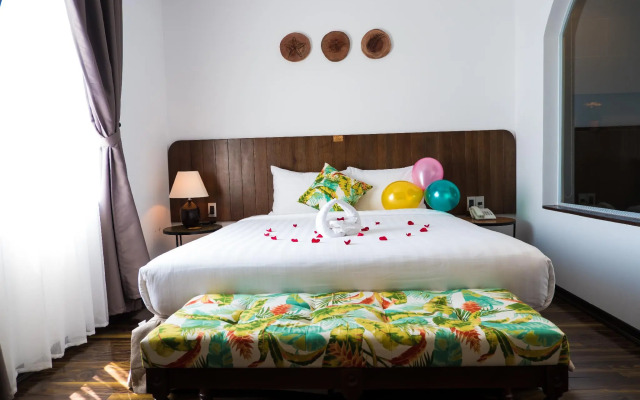 Santori Hotel Danang Bay