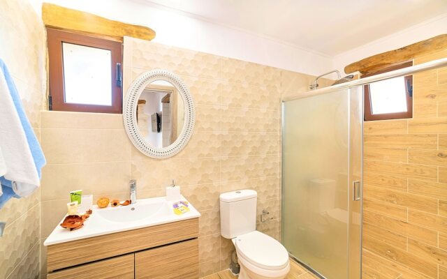 Cretan Lux Villa Heated Pool