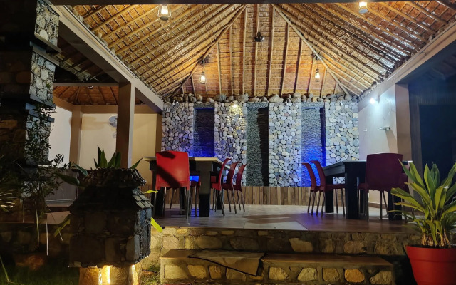 The Corbett Jungle by Jita Inn
