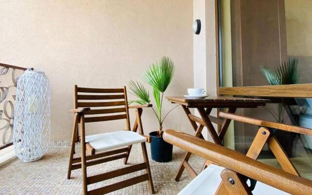 ROYAL BEACH private apartment