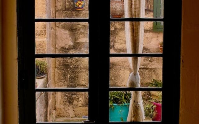 Ta 'Oneira B&B - Gharb