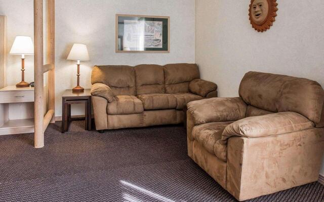 Quality Suites Moab near Arches National Park
