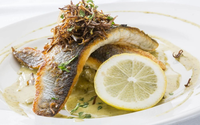 Rags Hotel Bar & Restaurant