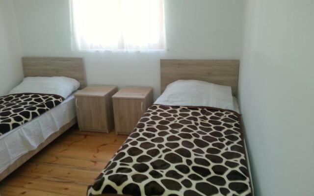 Guest House ALUDA