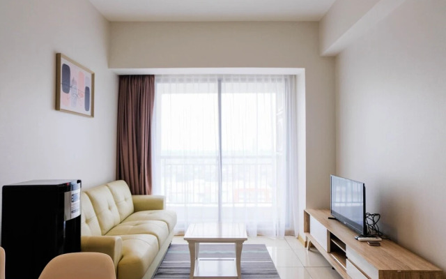 Luxurious and Elegant 2BR Apartment M-Town Signature