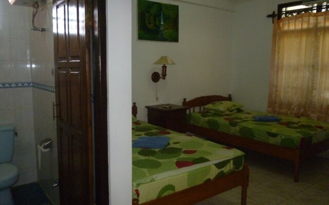 Pondok Santhi Homestay