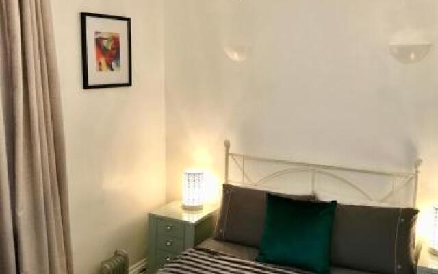 Morrab Place Bed  Breakfast