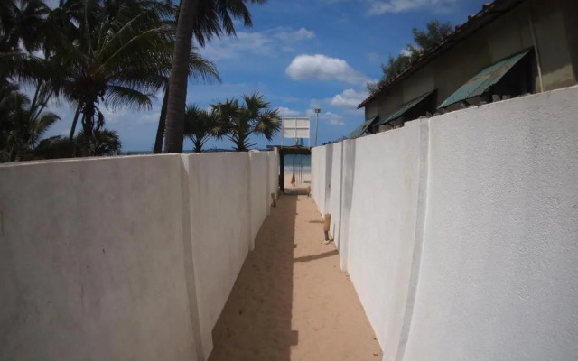 Lucky Beach Resort