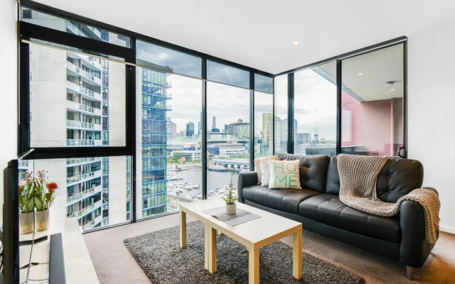 Exquisite Apartments Docklands