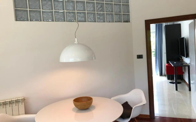 Studio Lycia Top 2020