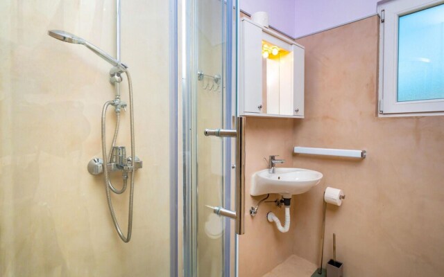 Nice Apartment in Supetarska Draga With Wifi and 1 Bedrooms