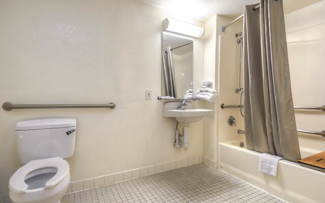Motel 6 San Diego, CA - Hotel Circle - Mission Valley