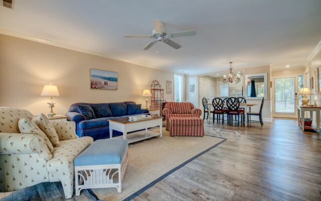 Woodbine Villas 51 by Vtrips