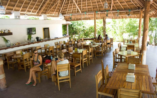 Hotel Sotavento & Yacht Club