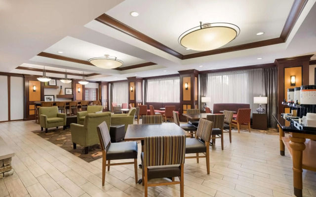 Hampton Inn McHenry