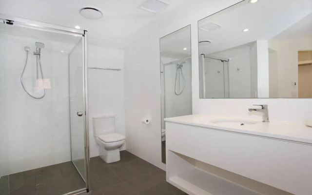 Unit 4 'Coolum Cove', Coolum Beach