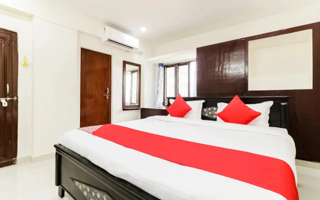 Victory Grand by OYO Rooms