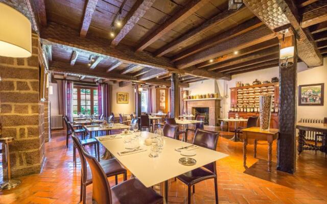 Hôtel Ithurria - Les Collectionneurs