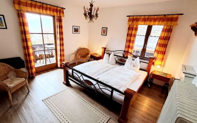 Pension Gasthof Etzerschlössl