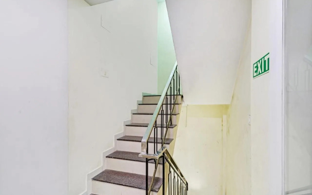 FabHotel Colors Service Apartment