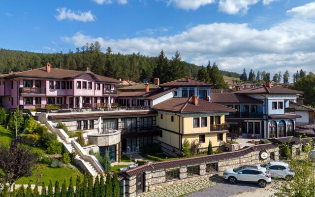 Armaco Residence