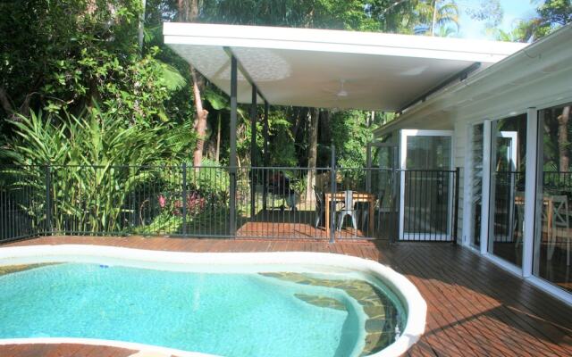Atoll Close Port Douglas Holiday House