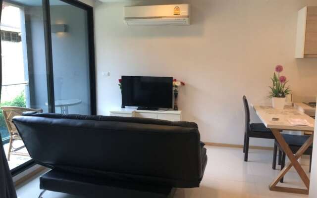 Acqua Condo jomtien beach TLH