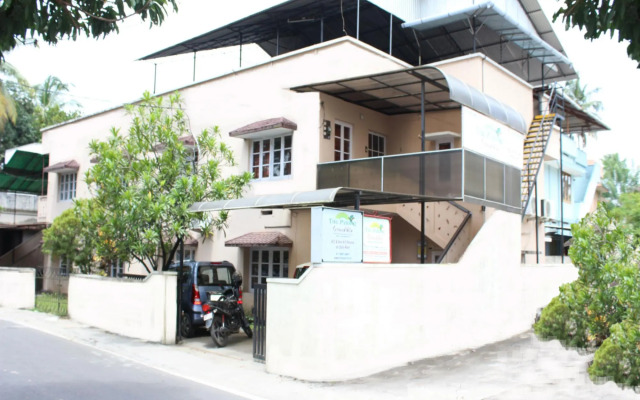 The Parrot Serviced Villa