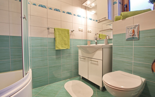 Apartment Neno - 50 m from center: Ana Jelsa, Island Hvar