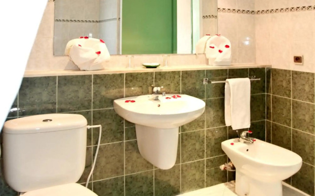 Hotel Chems