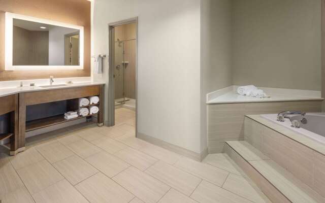 La Quinta Inn & Suites By Wyndham Kokomo