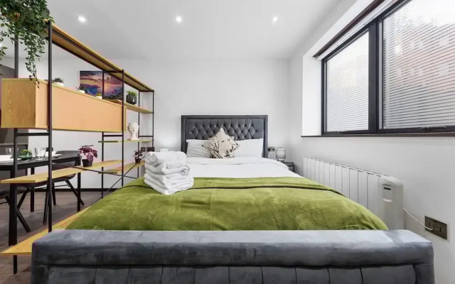 Chic Studio in Golders Green Near Tube Station