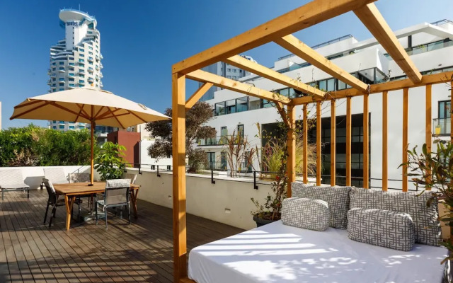 Renoma Hotel