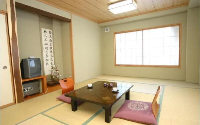 Yudanaka Ryokan Hakura