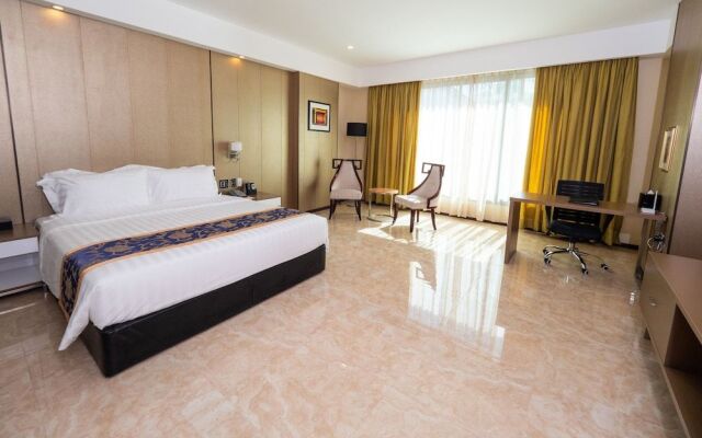 Sunday Hevea Hotel and Resort