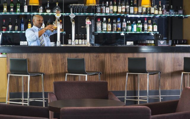 Holiday Inn Express London-Epsom Downs by IHG